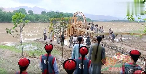 糊涂县令：县令造水车，成功引来黄河水，百姓这下有水种田了！